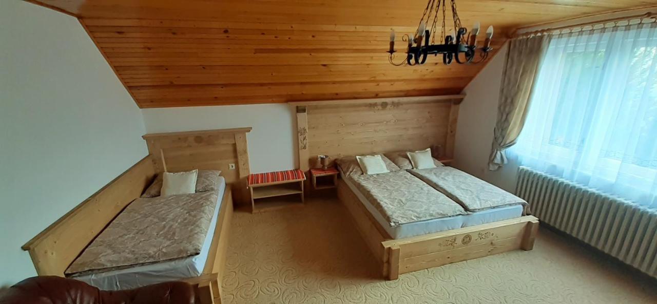 Apartman Astra V Zdiari Bagian luar foto