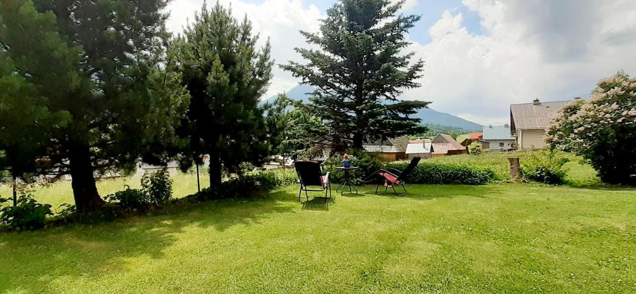 Apartman Astra V Zdiari Bagian luar foto